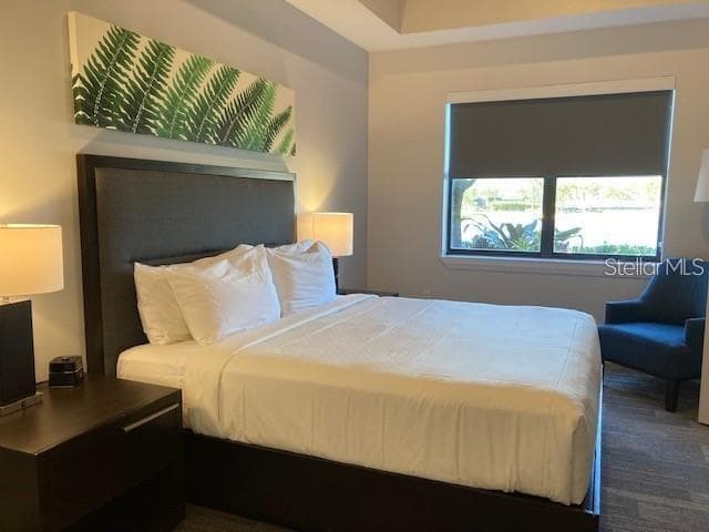 14501 GROVE RESORT AVENUE — photo 10 of 28