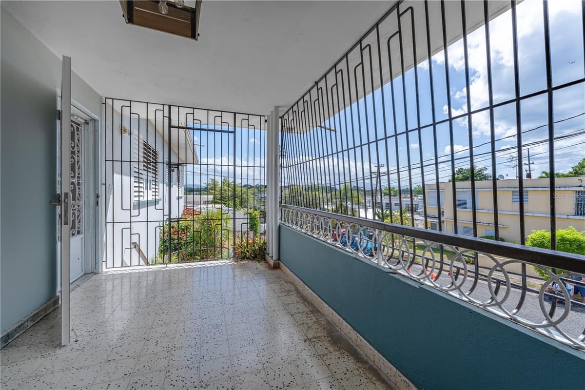 69 Urbanizacion Ramirez SAGRADO CORAZON ST — photo 17 of 25