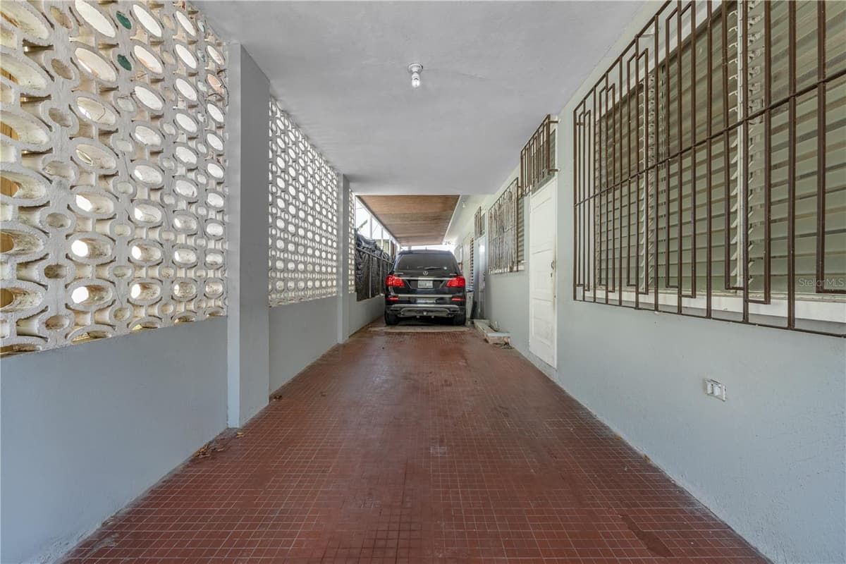 69 Urbanizacion Ramirez SAGRADO CORAZON ST — photo 16 of 25
