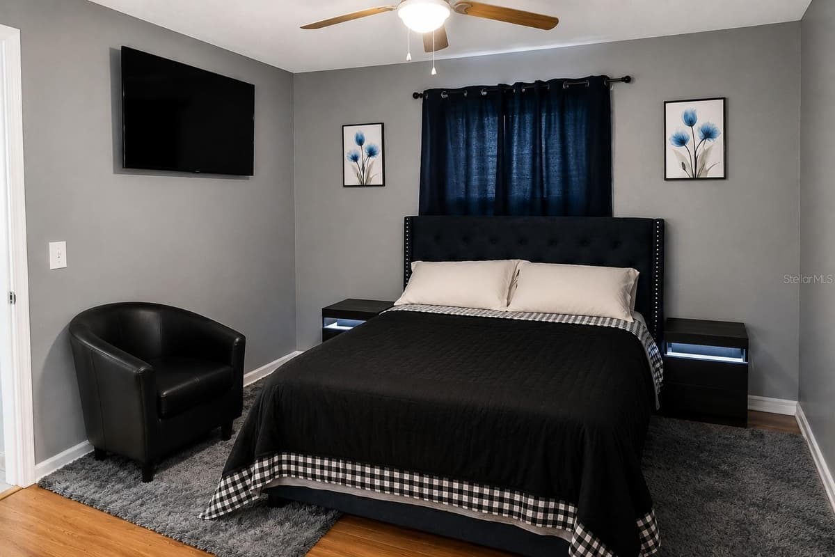 413 SIERRA MIKE BOULEVARD — photo 10 of 22