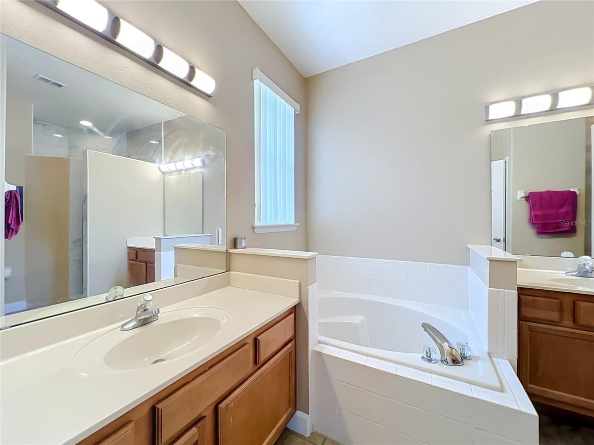14163 CHICORA CROSSING BOULEVARD — photo 17 of 23