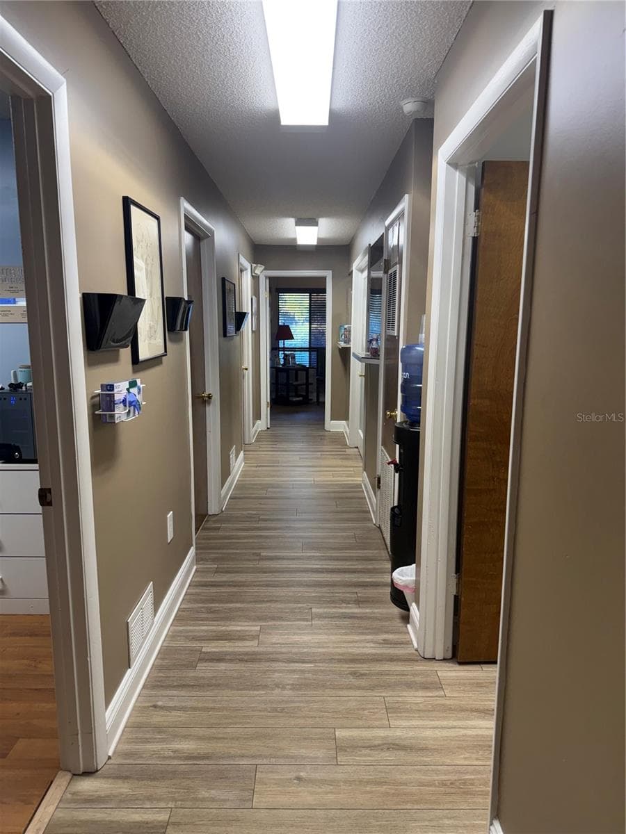 545 GRANADA BOULEVARD — photo 17 of 35