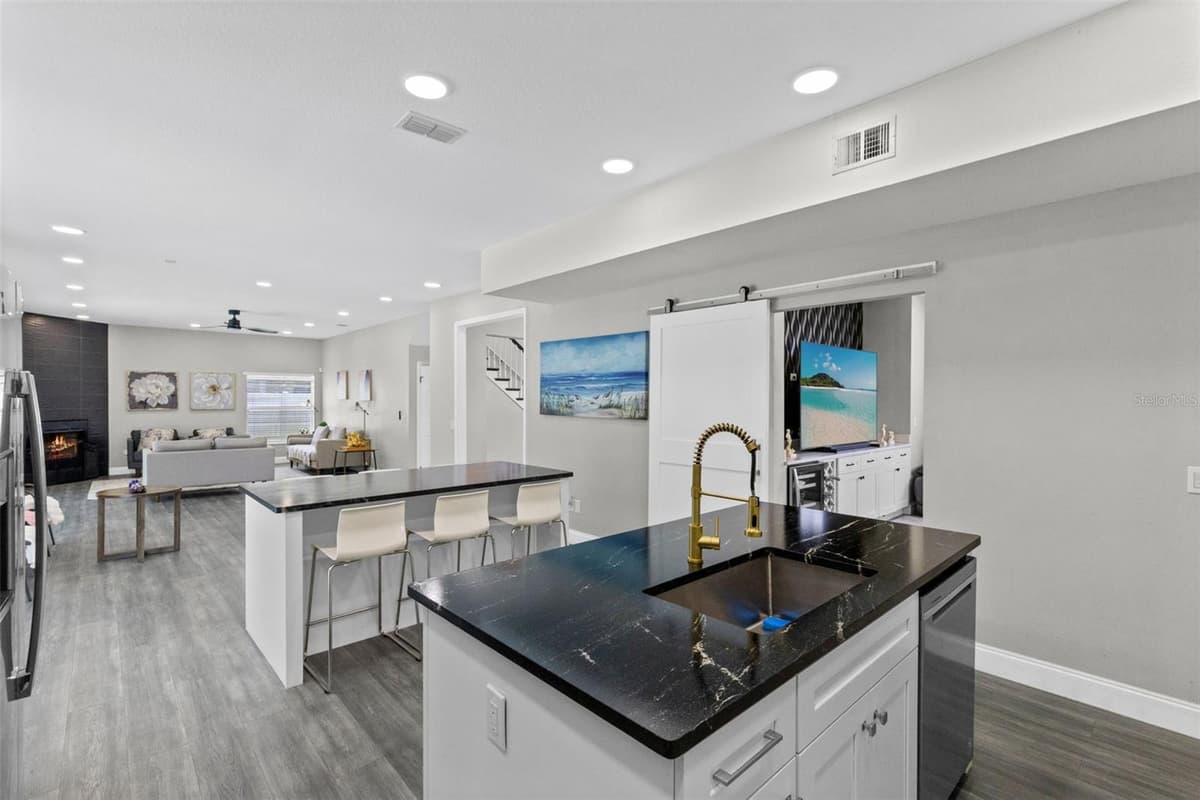 224 HAMMOCK DUNES PLACE — photo 19 of 67