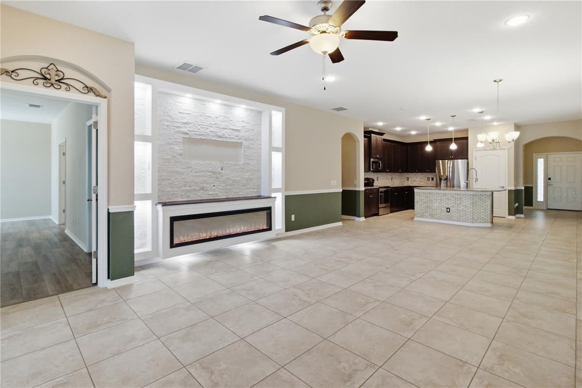 4738 WOODS LANDING LANE — photo 27 of 59