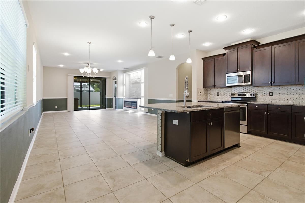 4738 WOODS LANDING LANE — photo 22 of 59