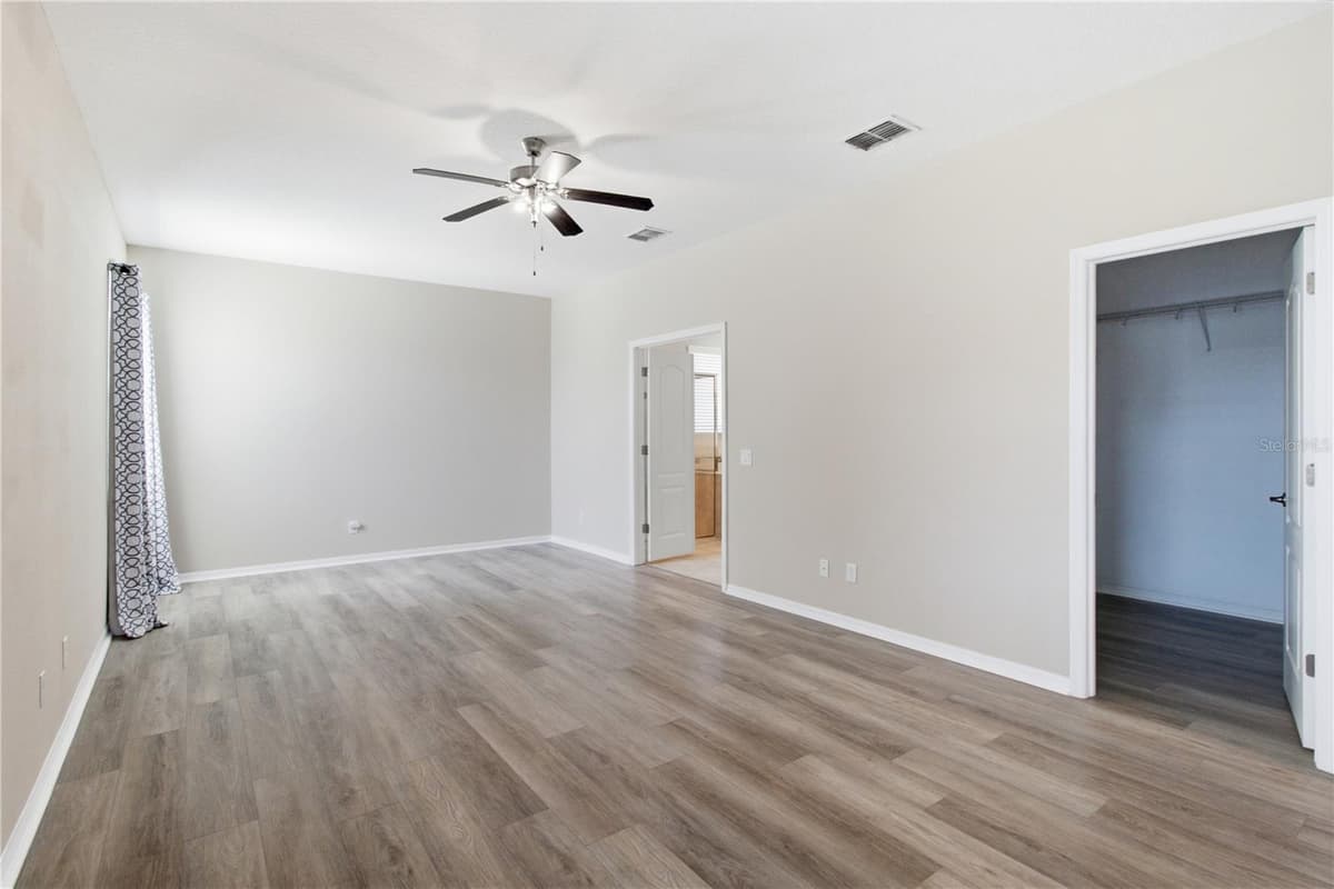 4738 WOODS LANDING LANE — photo 32 of 59