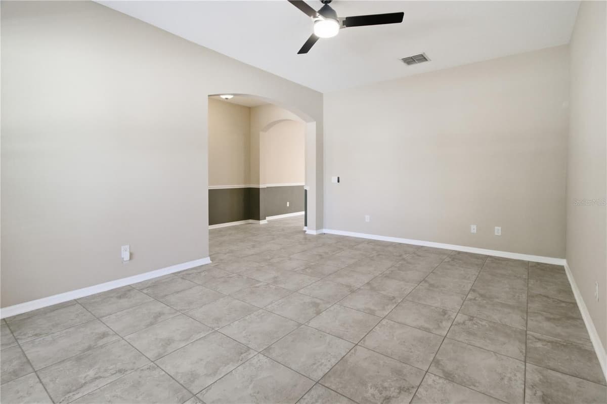 4738 WOODS LANDING LANE — photo 21 of 59
