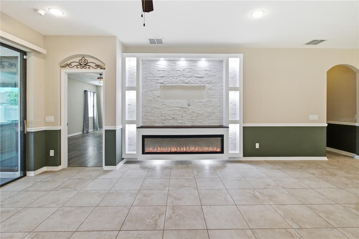 4738 WOODS LANDING LANE — photo 26 of 59