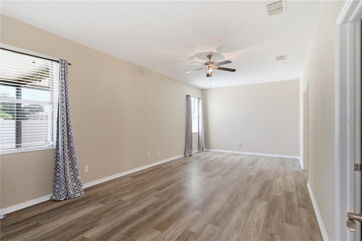 4738 WOODS LANDING LANE — photo 31 of 59