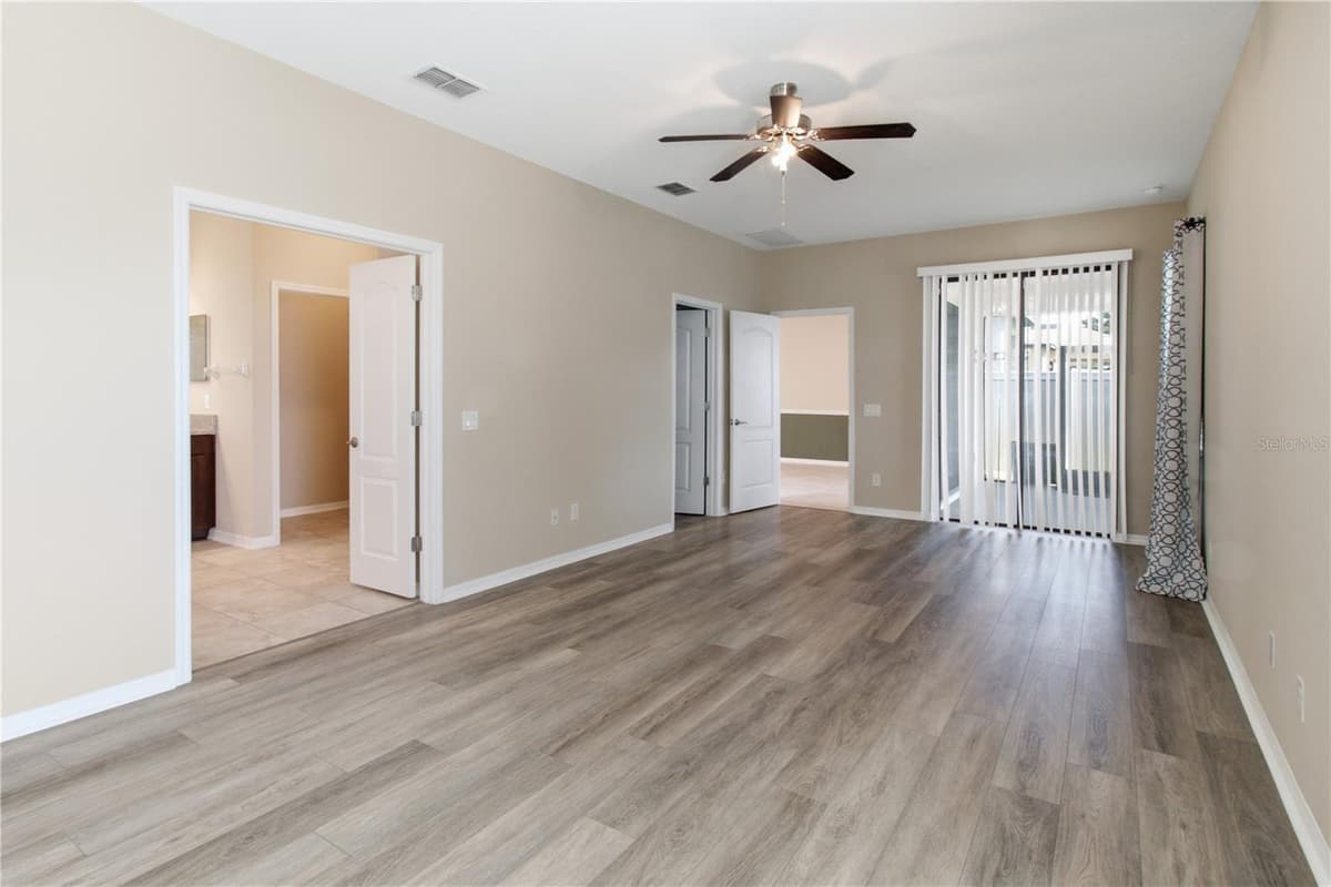 4738 WOODS LANDING LANE — photo 33 of 59
