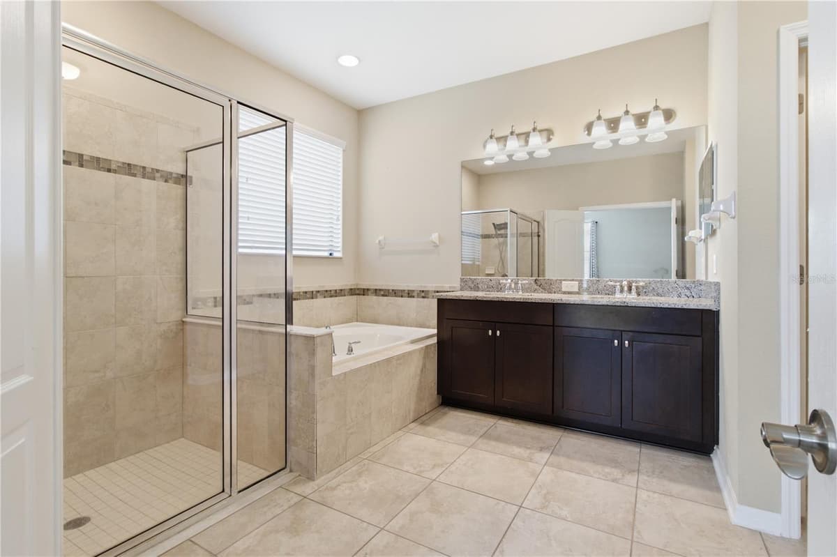 4738 WOODS LANDING LANE — photo 35 of 59