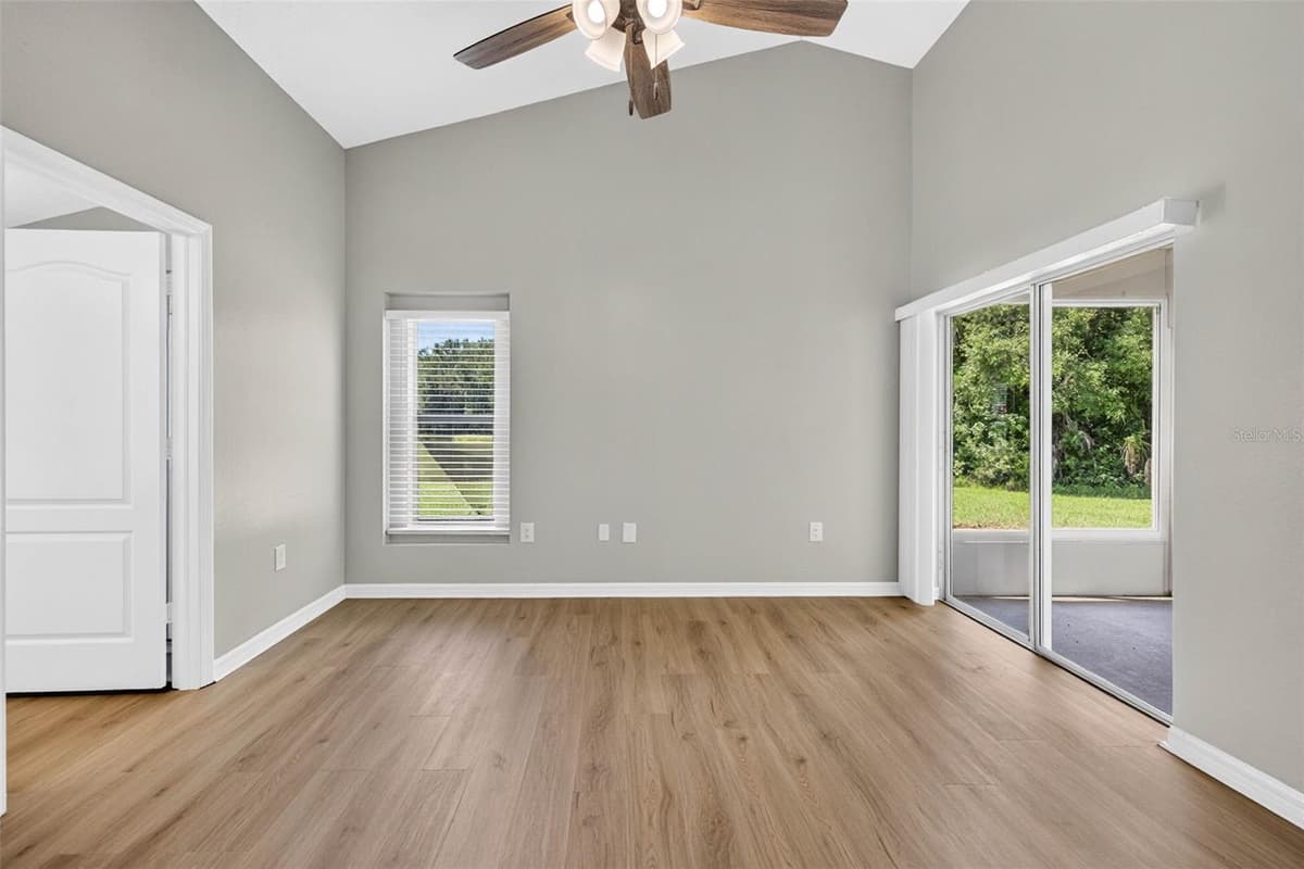 25442 BRUFORD BOULEVARD — photo 17 of 40