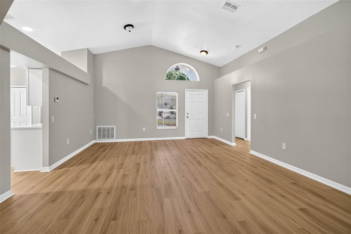 25442 BRUFORD BOULEVARD — photo 7 of 40