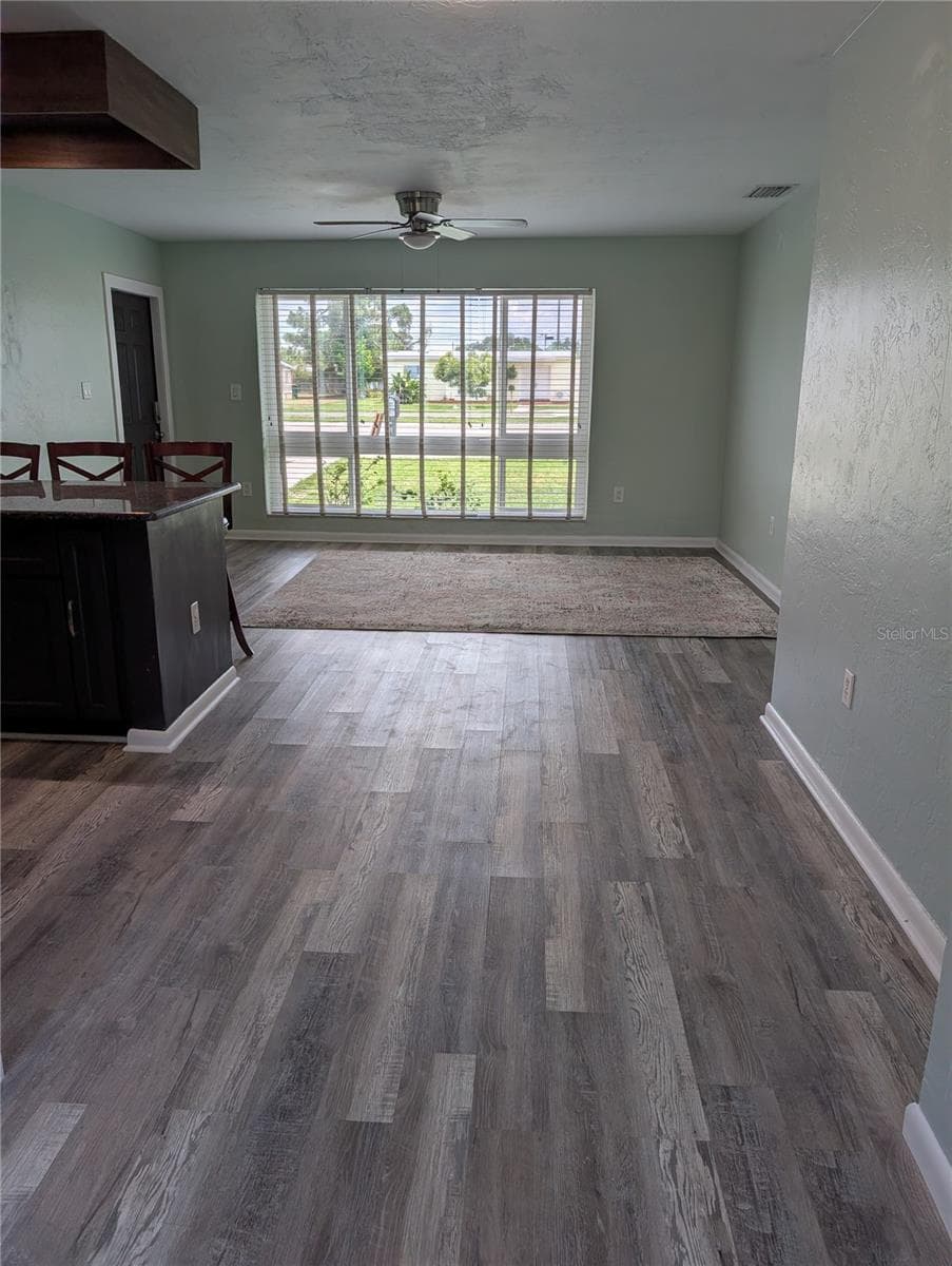 22311 MIDWAY BOULEVARD — photo 29 of 70