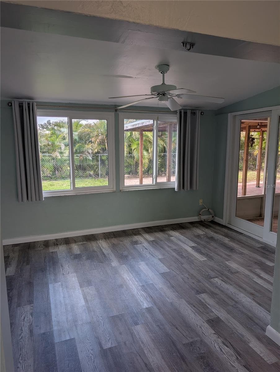 22311 MIDWAY BOULEVARD — photo 30 of 70