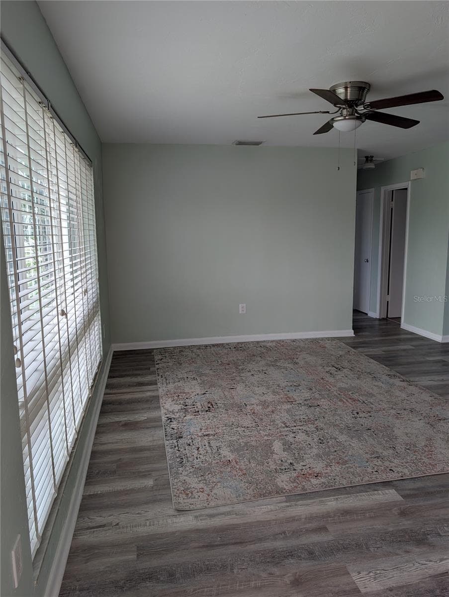 22311 MIDWAY BOULEVARD — photo 7 of 70