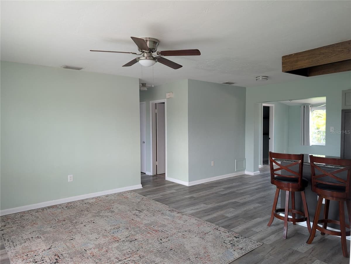 22311 MIDWAY BOULEVARD — photo 8 of 70