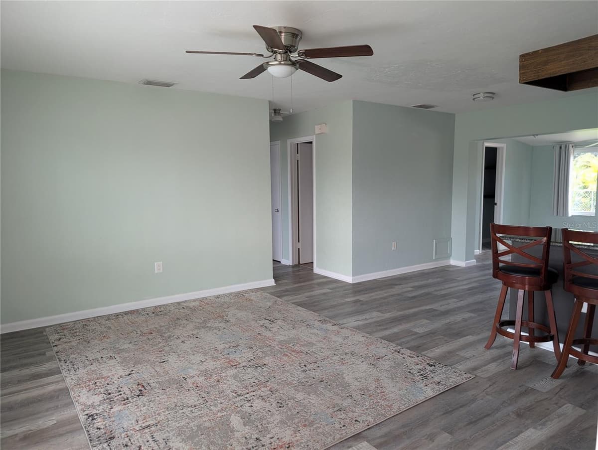 22311 MIDWAY BOULEVARD — photo 9 of 70