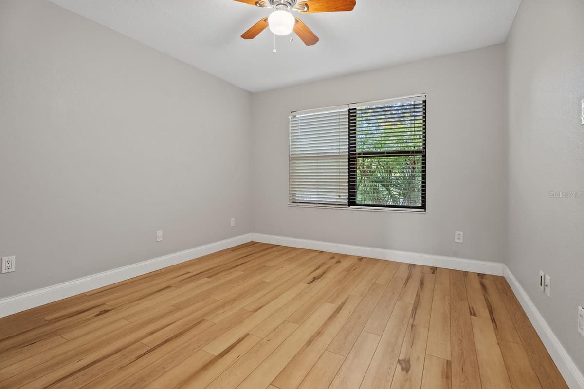 7437 PINEMOUNT DRIVE — photo 36 of 43