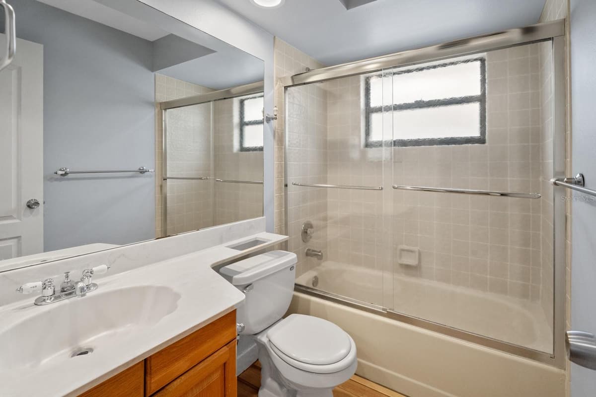 7437 PINEMOUNT DRIVE — photo 38 of 43