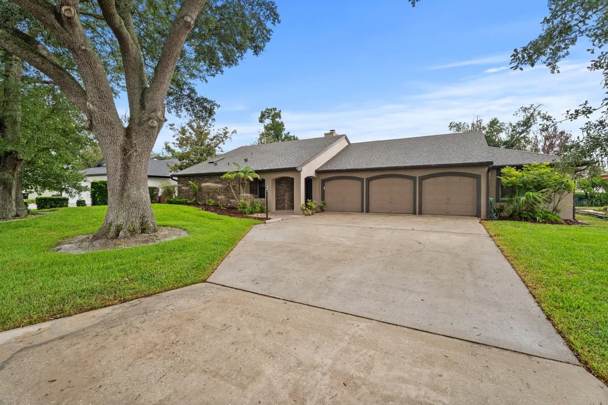 7437 PINEMOUNT DRIVE — photo 43 of 43