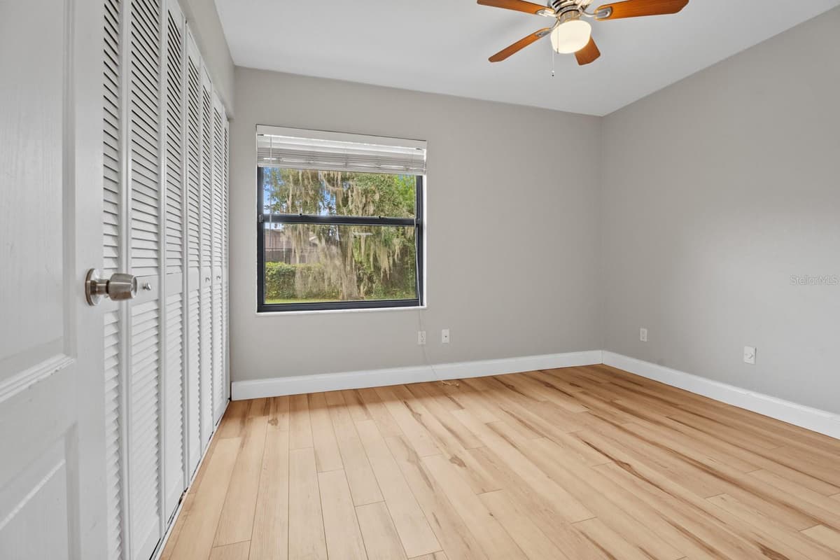 7437 PINEMOUNT DRIVE — photo 34 of 43
