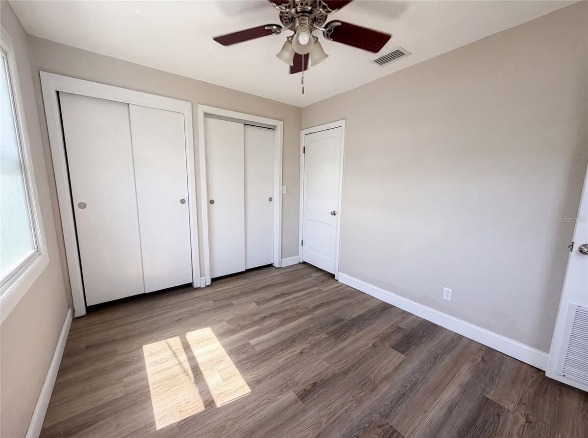 1521 RIVER SHORE WAY — photo 11 of 14