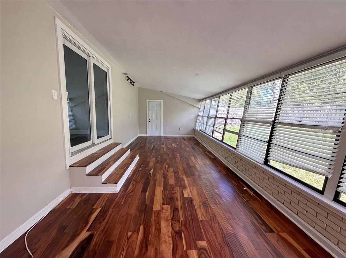 1521 RIVER SHORE WAY — photo 13 of 14