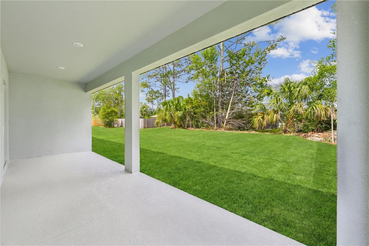 7 UPLAND PLACE — photo 15 of 16