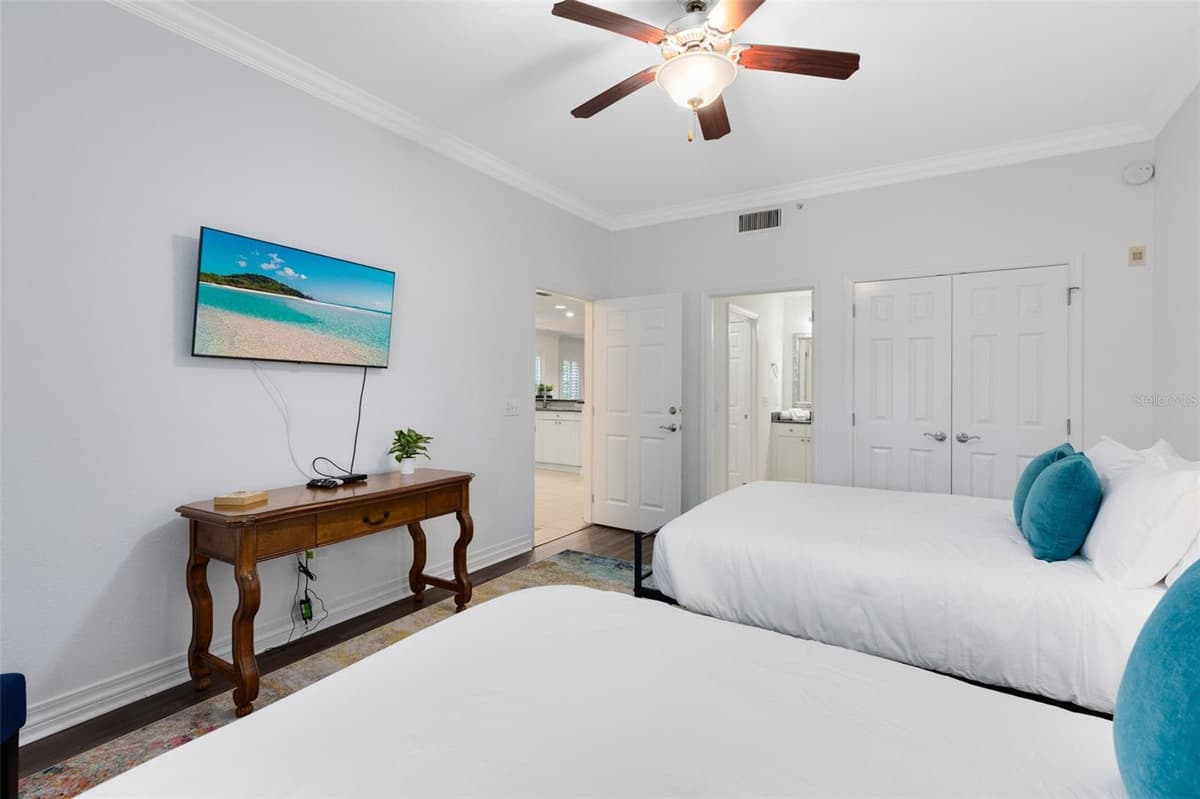 7602 CABANA COURT — photo 17 of 27