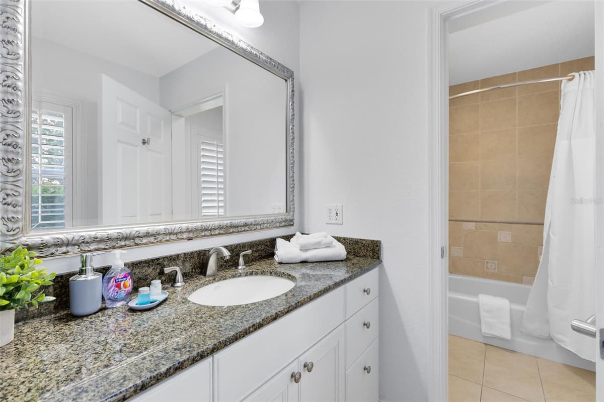 7602 CABANA COURT — photo 15 of 27