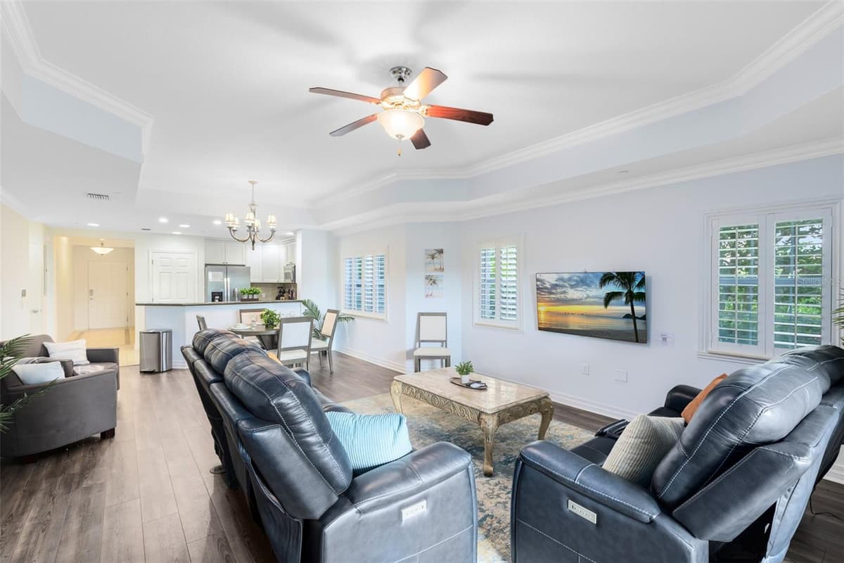 7602 CABANA COURT — photo 12 of 27