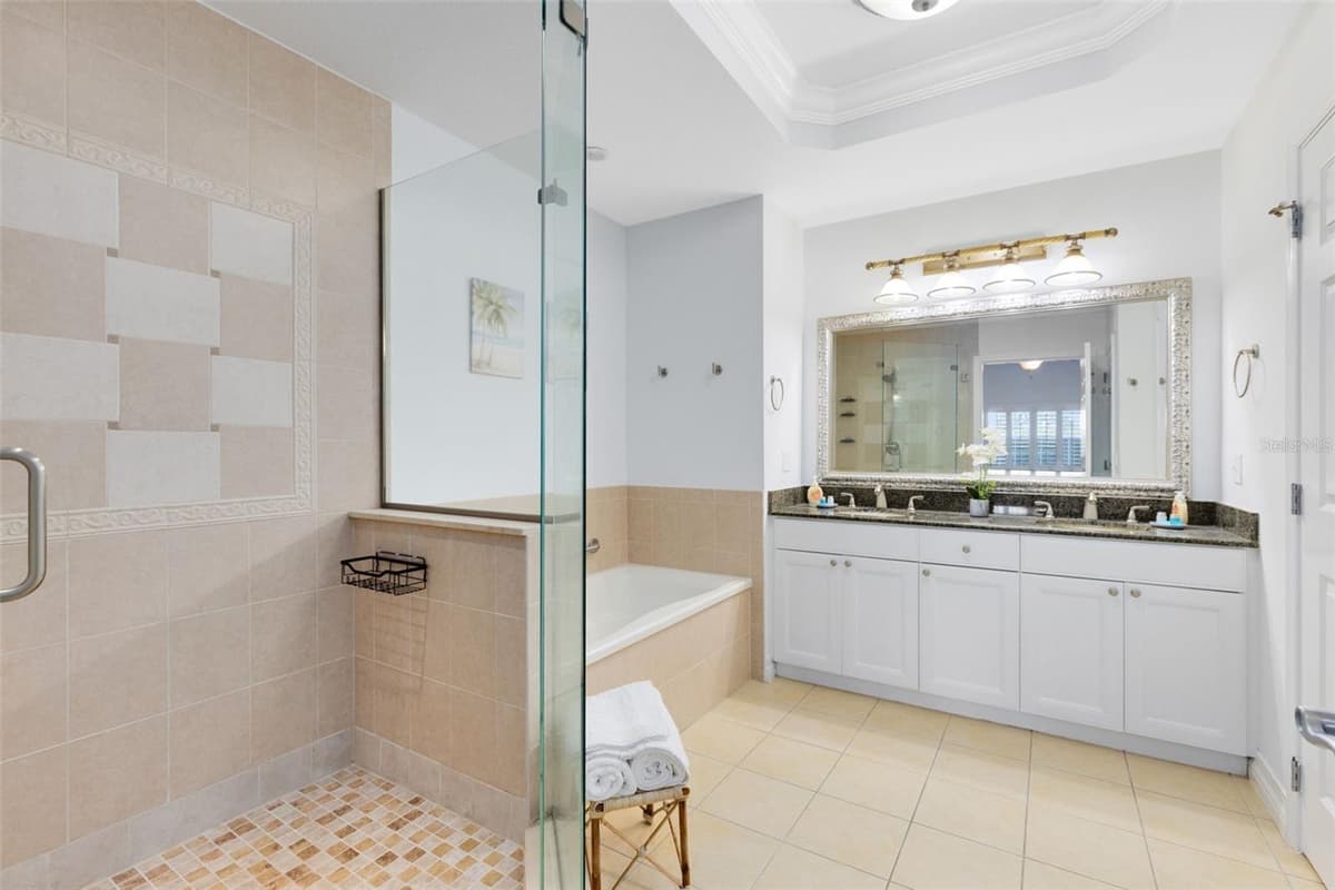 7602 CABANA COURT — photo 21 of 27