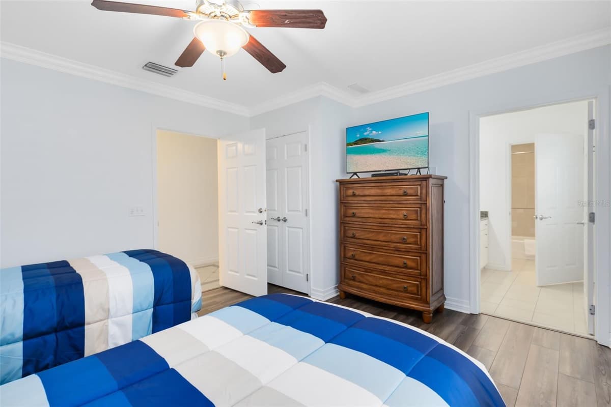 7602 CABANA COURT — photo 14 of 27