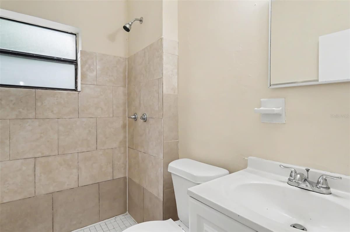 4720 BALBOA DRIVE — photo 12 of 15