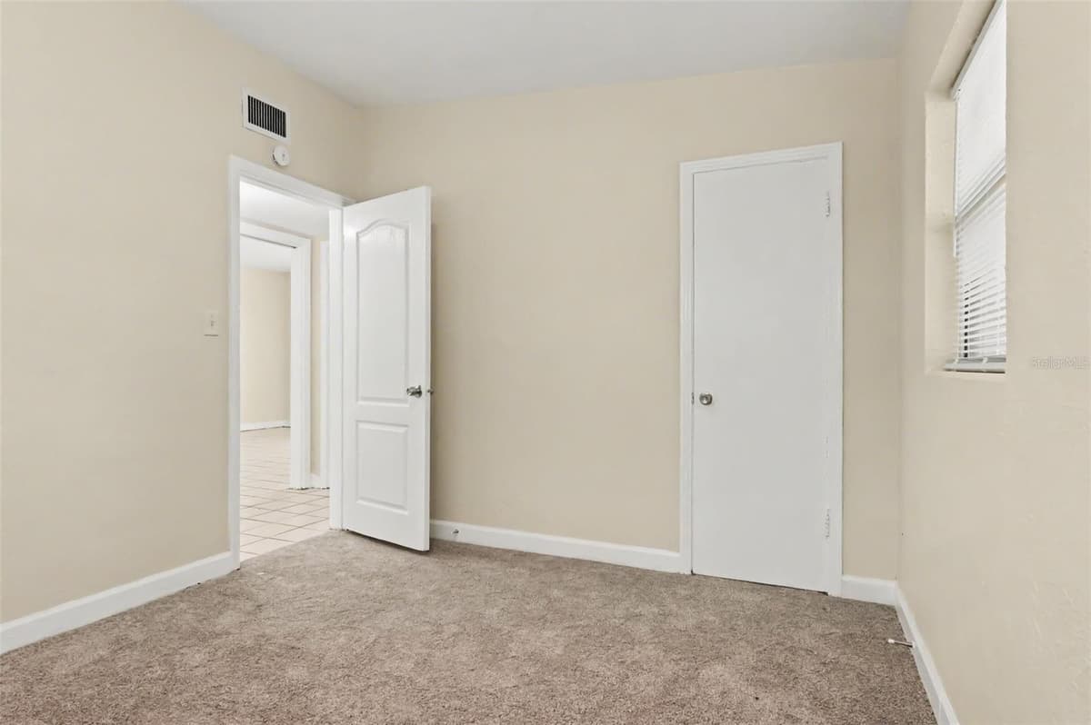 4720 BALBOA DRIVE — photo 11 of 15