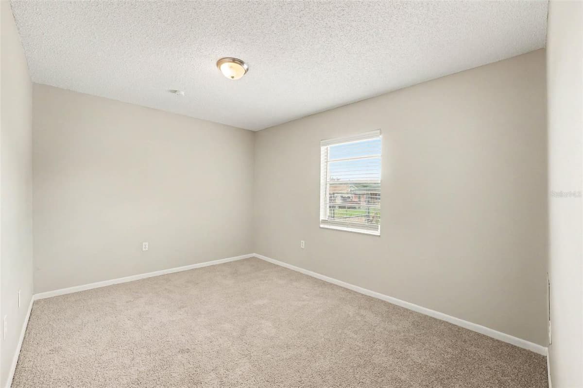 2047 SOMERVILLE DRIVE — photo 10 of 15