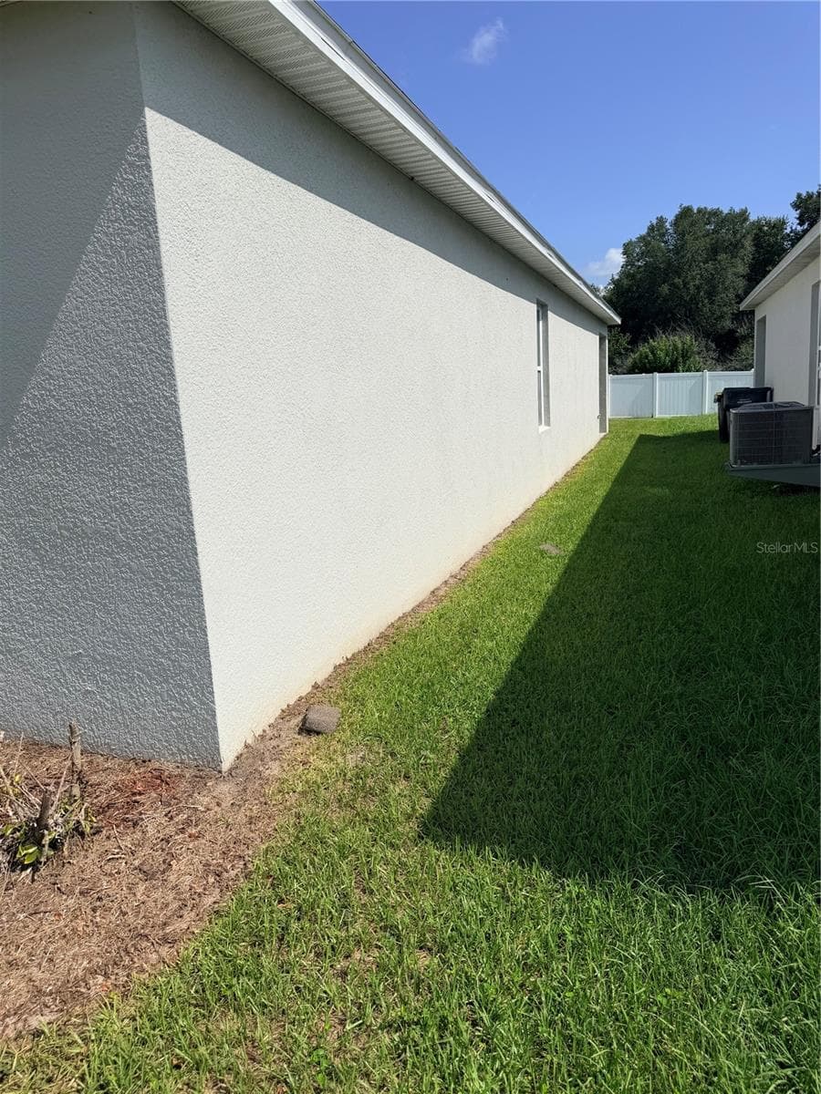 615 TRALEE LANE — photo 8 of 10