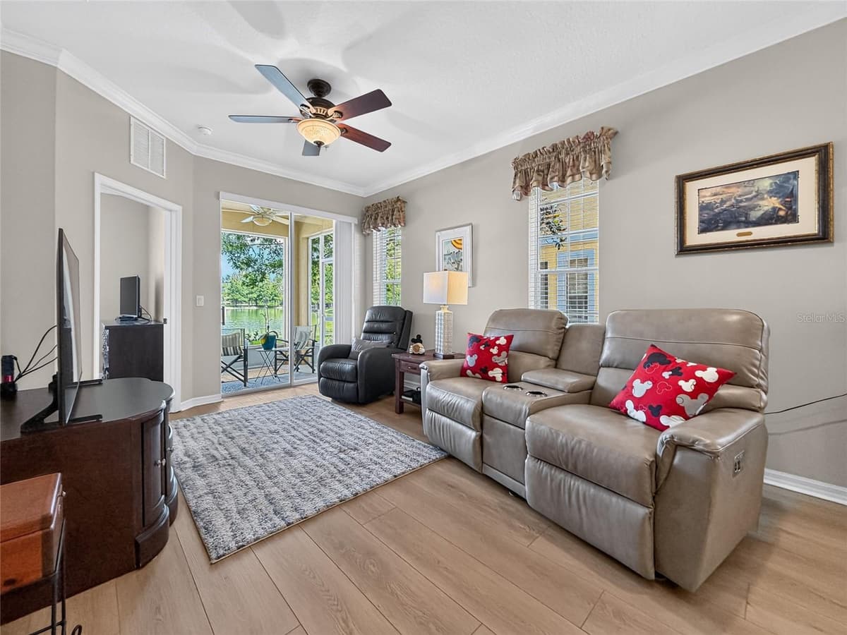 14125 OASIS COVE BOULEVARD — photo 7 of 60