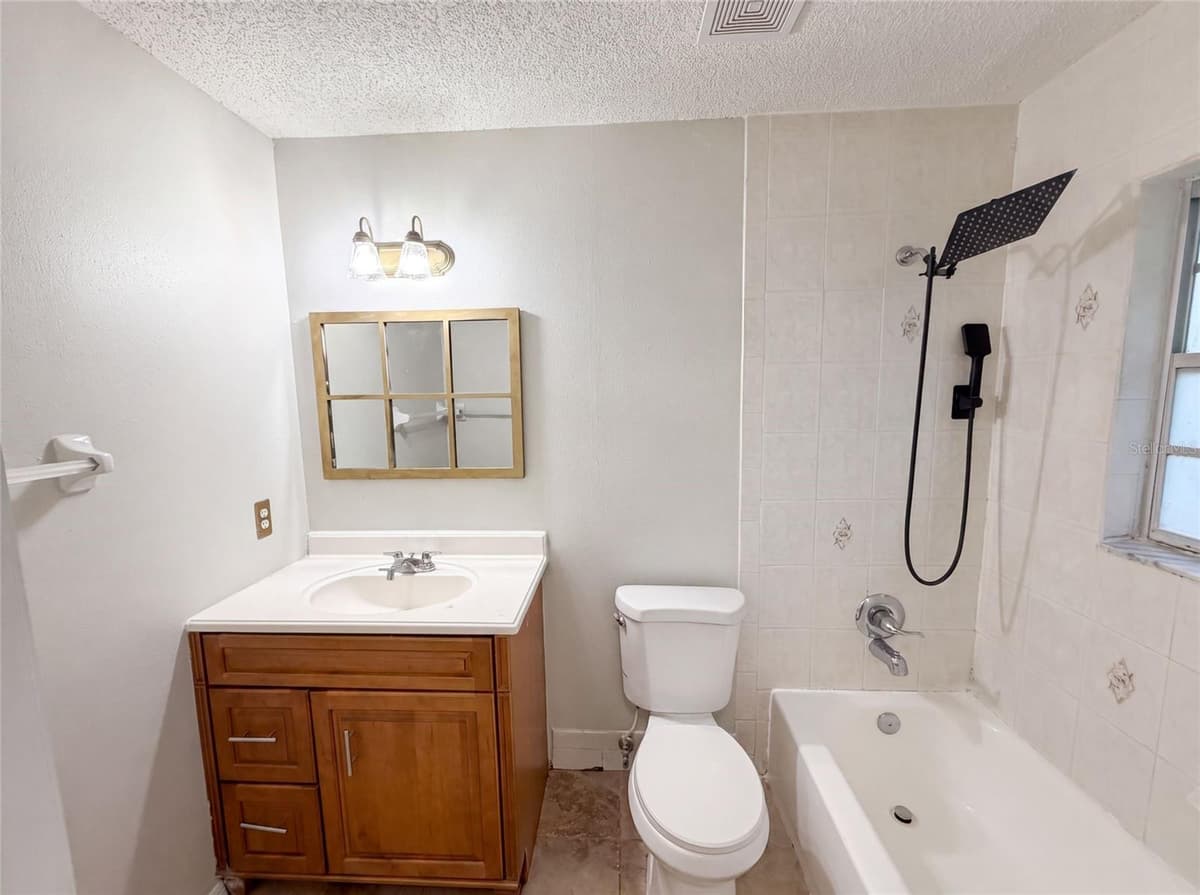 5750 55TH AVENUE — photo 7 of 21