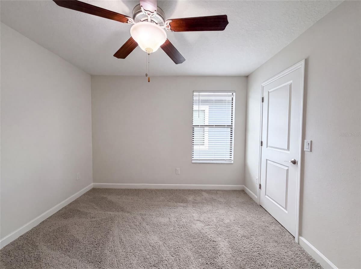 9709 IVORY DRIVE — photo 13 of 34