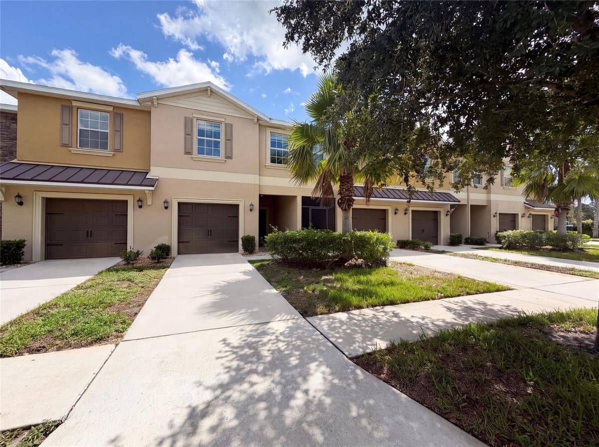 13717 ROSETTE ROAD — photo 1 of 31