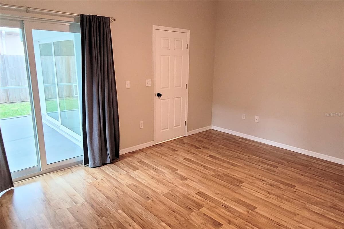 2354 TAMI SOLA STREET — photo 19 of 42