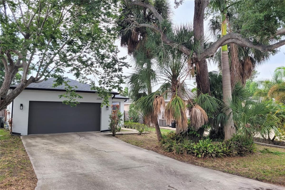 2354 TAMI SOLA STREET — photo 2 of 42