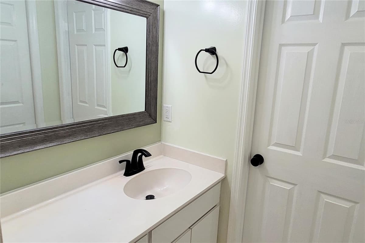 2354 TAMI SOLA STREET — photo 24 of 42