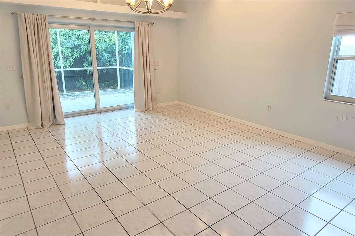 2354 TAMI SOLA STREET — photo 12 of 42