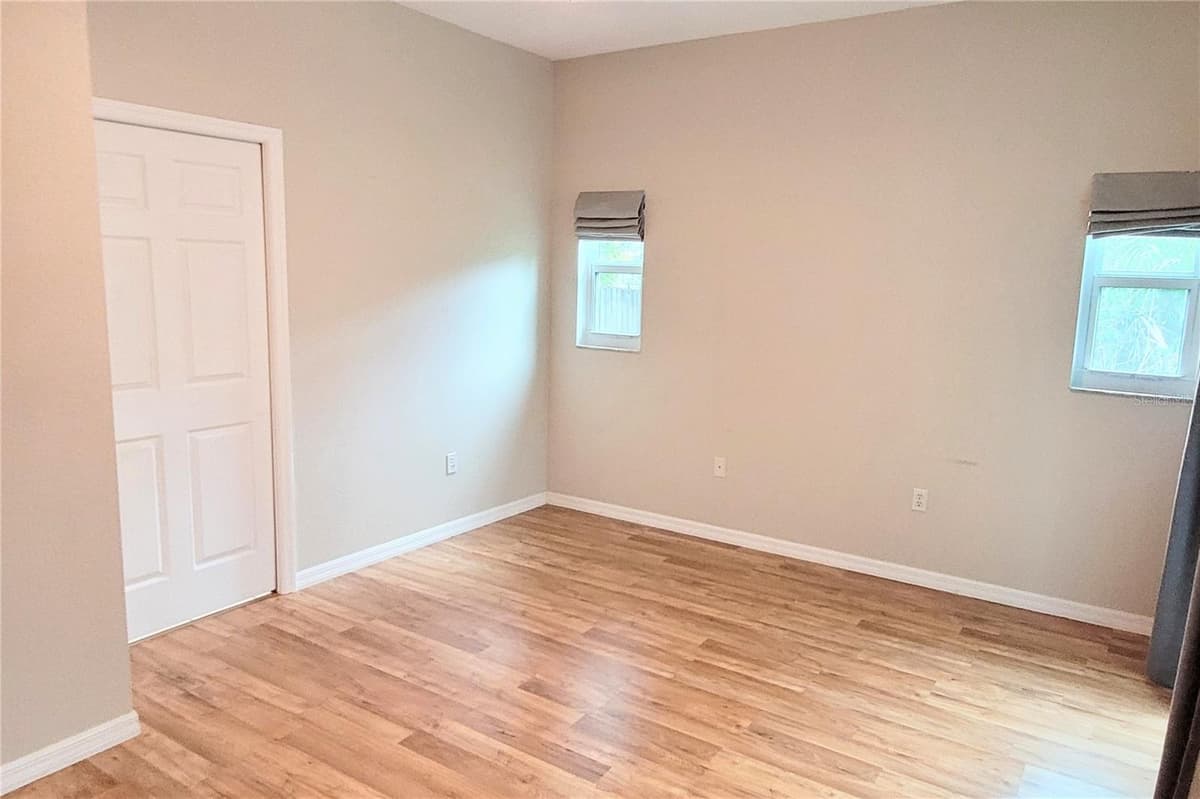 2354 TAMI SOLA STREET — photo 17 of 42