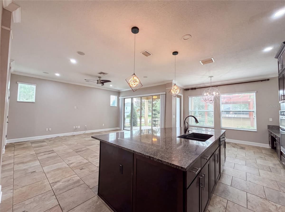 7304 MILESTONE DRIVE — photo 12 of 27