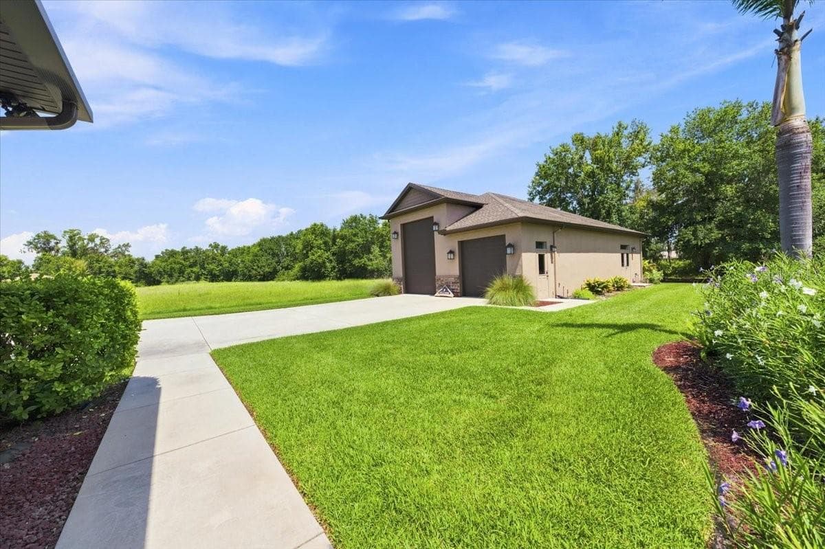 408 HAWK TALON DRIVE — photo 47 of 59