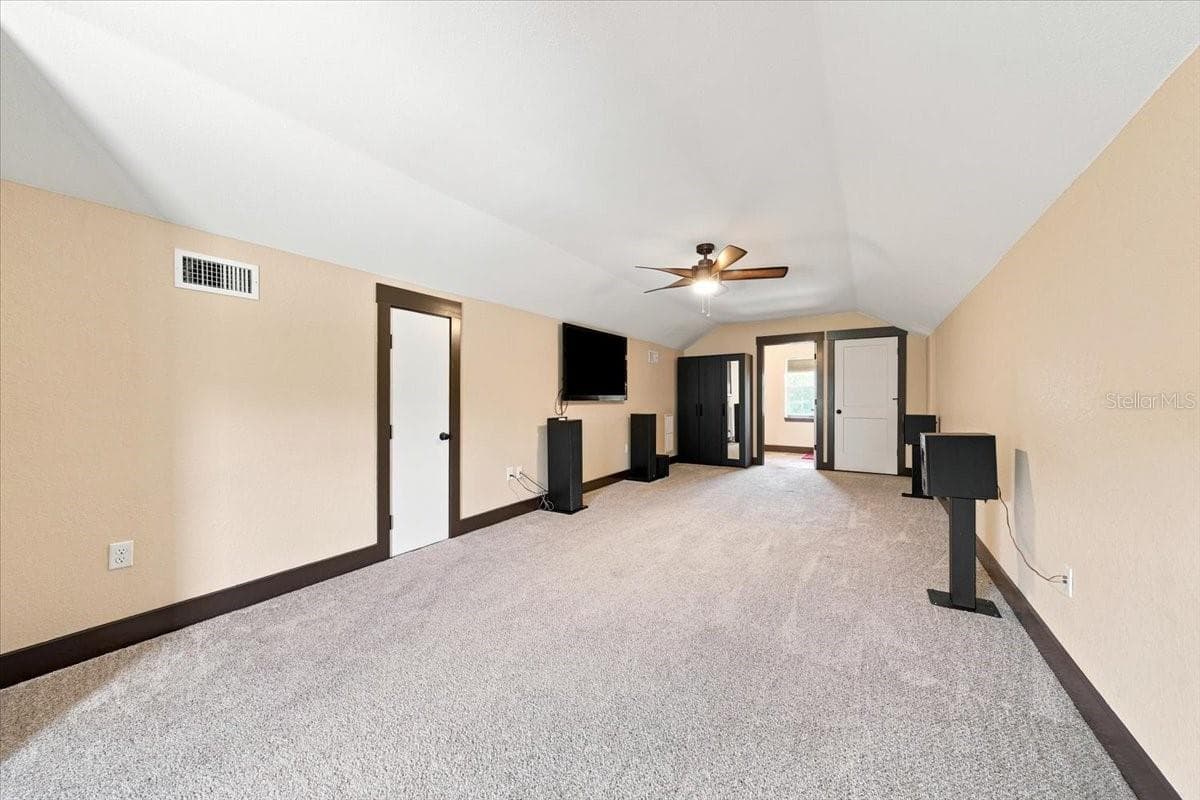 408 HAWK TALON DRIVE — photo 36 of 59